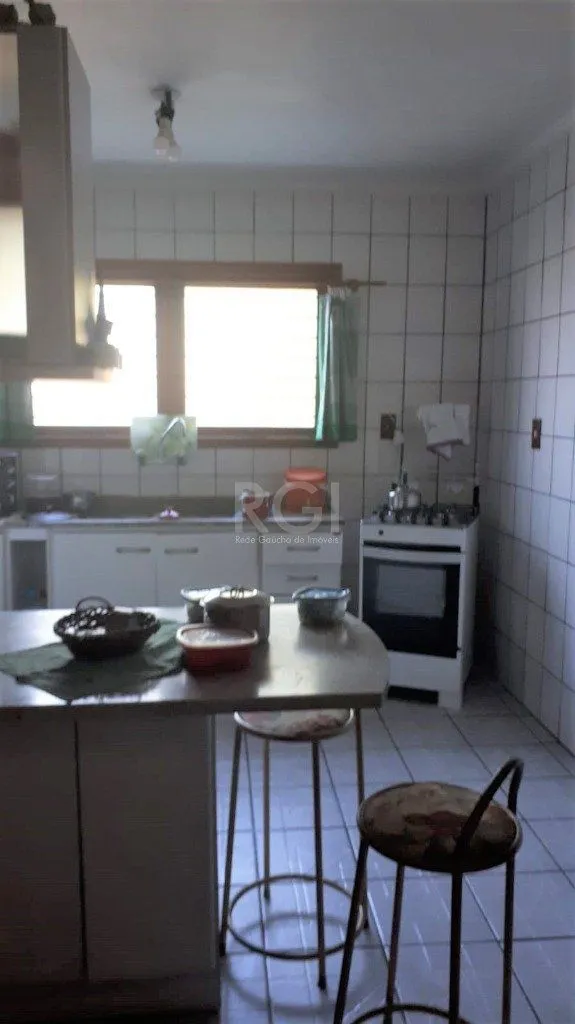 Imagem Casa para Venda - 165.65m², 3 dormitórios, sendo 1 suites, 2 vagas - Vila Nova