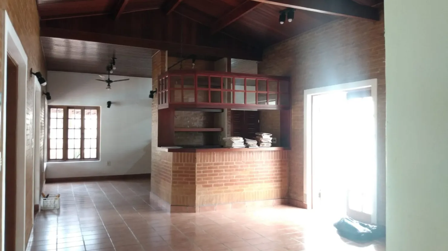 Imagem Casa à venda 2 Quartos, 2 Suites, 4 Vagas, 416M², Jardim Carolina, Ubatuba - SP
