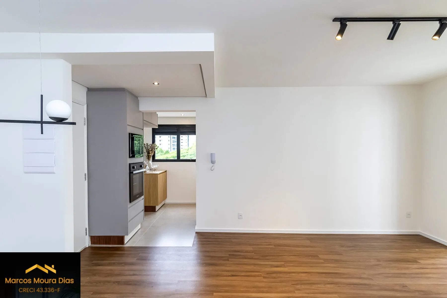 Imagem Apartamento 3 Dormitórios 1 Suíte 2 Vagas na Vila Olímpia Reformado