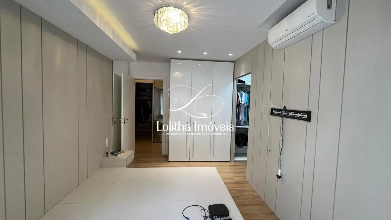 Imagem APARTAMENTO COM 4 DORMITÓRIOS, SENDO 2 SUÍTES À VENDA NO ITACORUBI - FLORIANÓPOLIS/SC