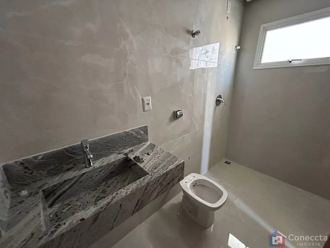 Imagem Apartamento com 3 dormitórios à venda, 105 m² por R$ 650.000,00 - Sobradinho - Patos de Minas/MG