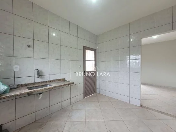 Imagem Casa disponível para venda no bairro Marechal Rondon, Igarapé-MG.
