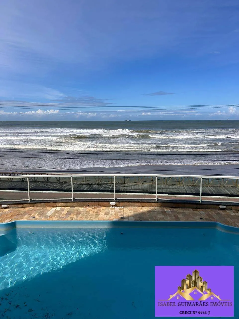Imagem Alugo Apartamento Semi-Mobiliado, Prédio Frente Mar, Gravatá de Navegantes