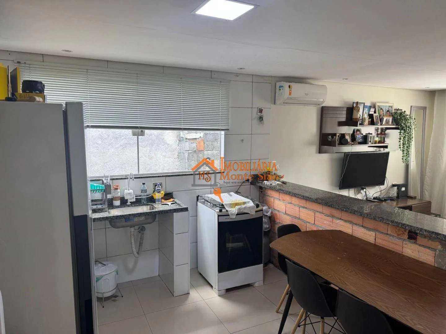 Imagem Casa com 3 dormitórios à venda, 200 m² por R$ 650.000,00 - Parque São Miguel - Guarulhos/SP