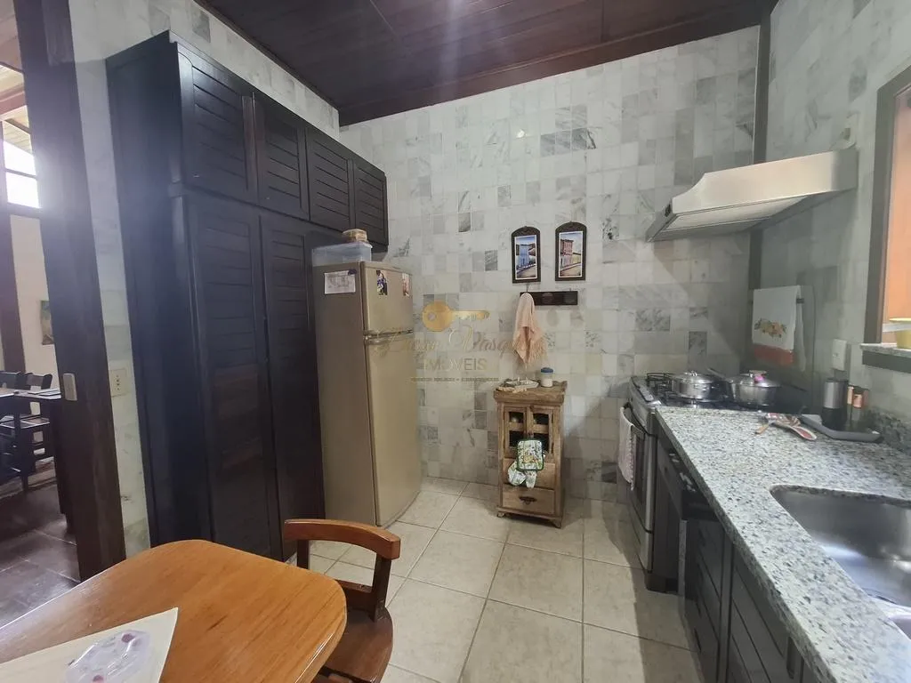 Imagem Casa em Condomínio para Venda em Teresópolis / RJ no bairro Green Valley