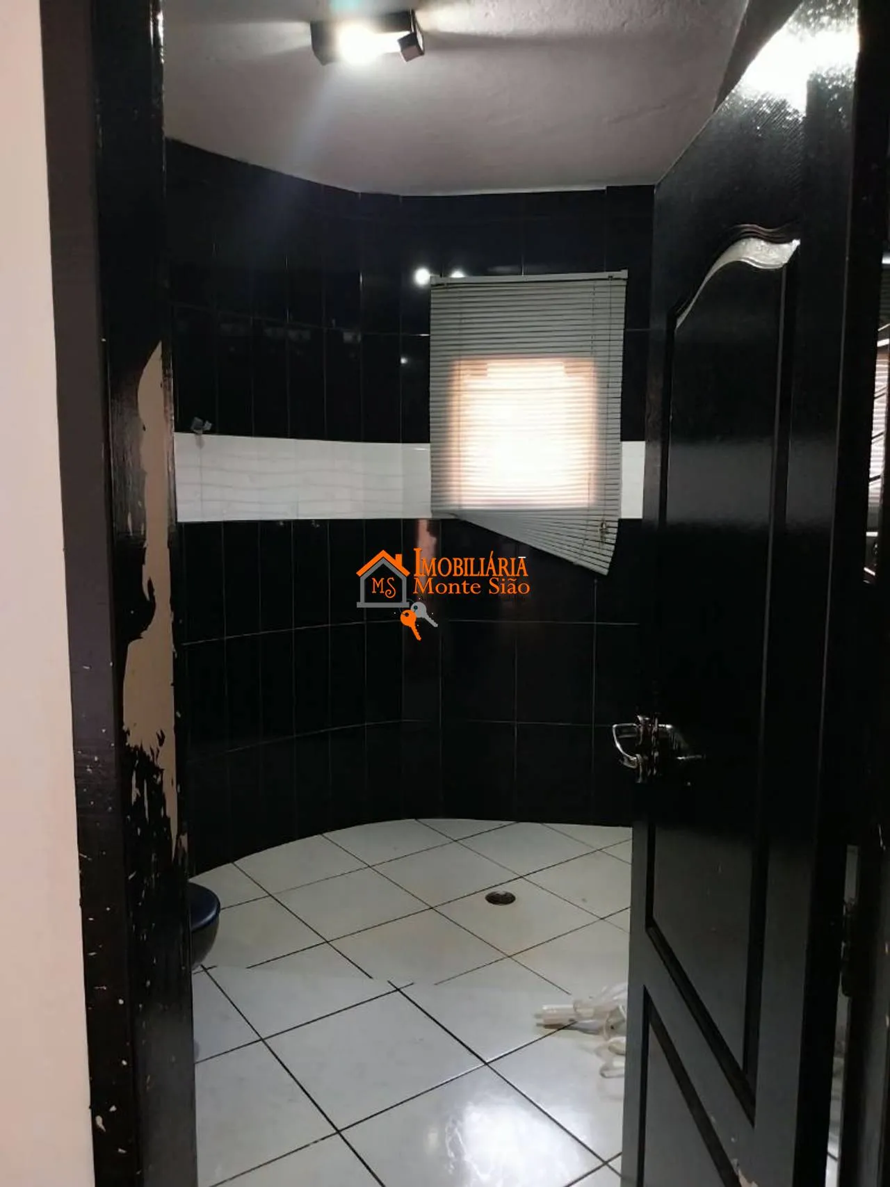 Imagem Sobrado com 4 dormitórios à venda, 250 m² por R$ 512.000,00 - Parque Continental - Guarulhos/SP