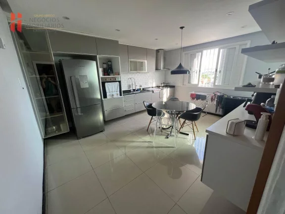 Imagem EXCELENTE CASA C/ 5 ANDARES NO JARDIM 25 DE AGOSTO.