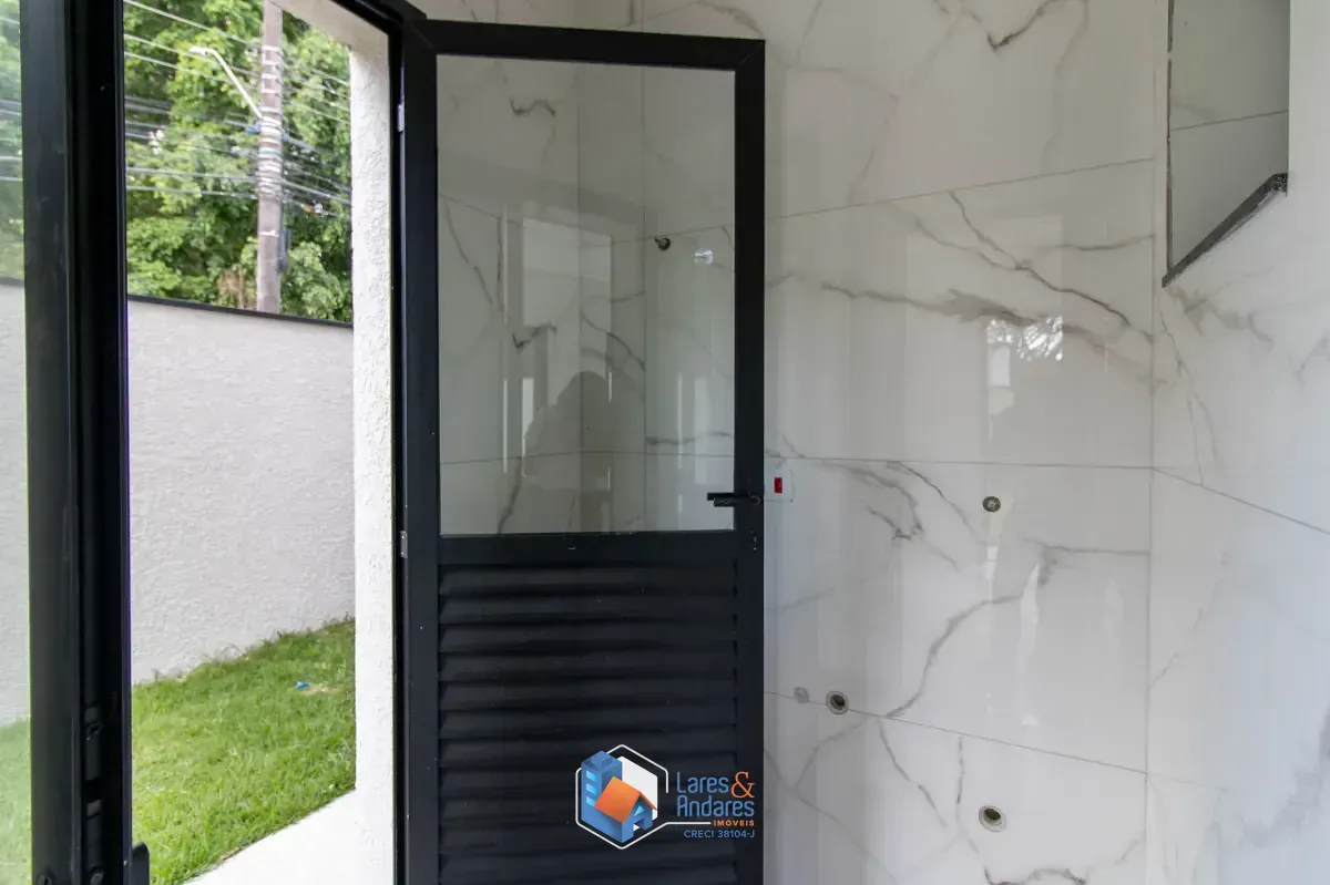 Imagem Casa para venda em Chácaras Maringá com 3 quartos, sendo 1 suíte, 104m²