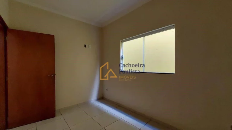 Imagem Casa com 2 dormitórios à venda - Jardim Europa - Cachoeira Paulista/SP