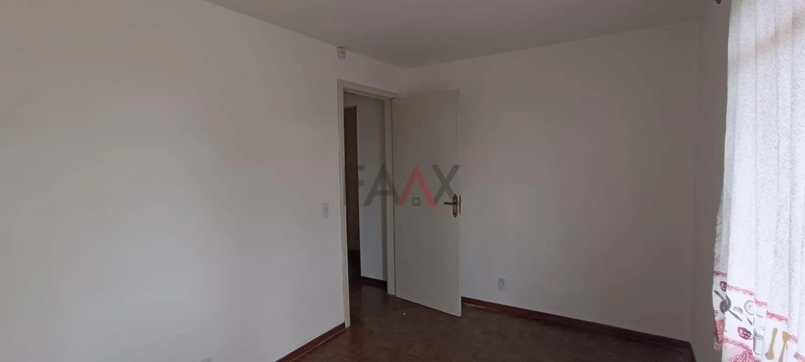 Imagem Casa com 4 dormitórios para locação, ALTO DA XV, GUARAPUAVA - PR