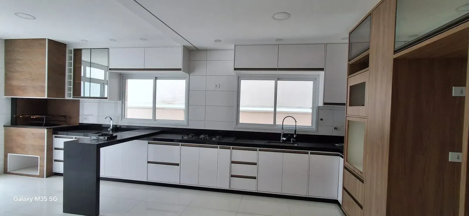 Imagem Sobrado com 3 Quartos à Venda, 217 m² em Jardim dos Ipês - Suzano