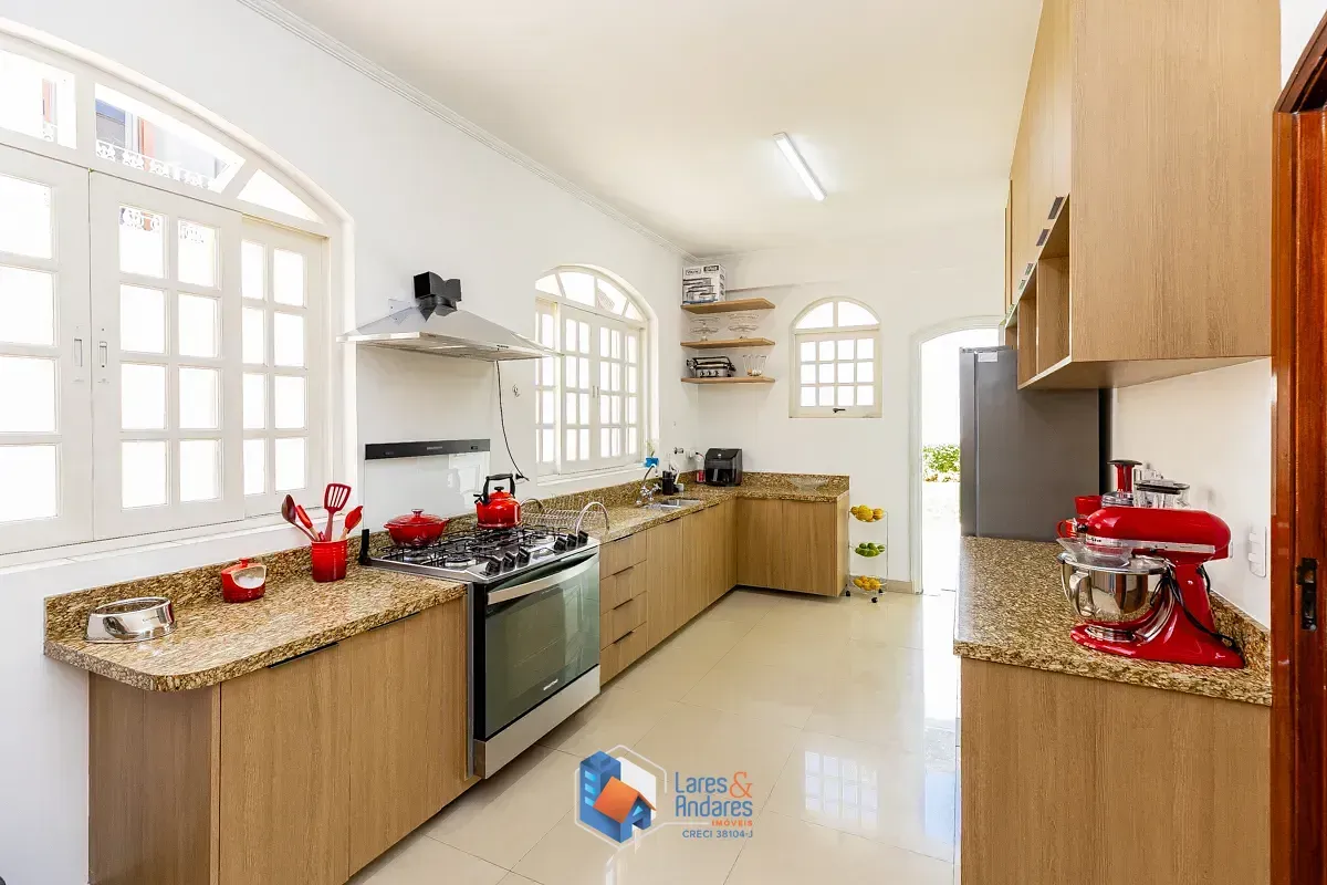 Imagem Casa para venda em Jardim Santo Amaro com 4 quartos, sendo 3 suítes, 315m²