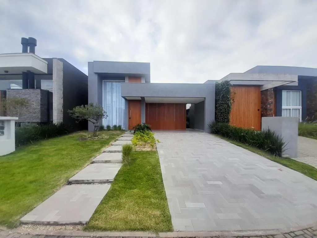 Imagem Casa em Condominio 3 Dormitórios - Bairro Arroio Teixeira