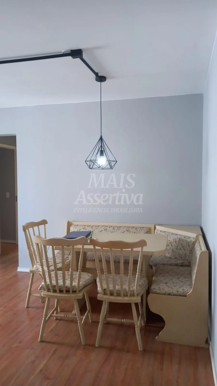 Imagem Apartamento semi-mobiliado para venda Dom Pedro II e - 9º andar