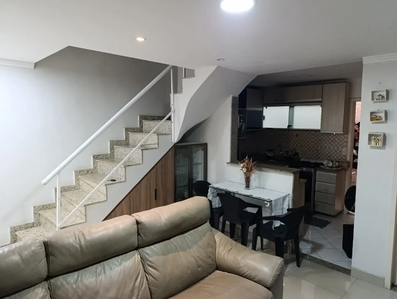 Imagem Casa de Condomínio com 3 Quartos à Venda, 139 metros em Da Luz - Nova Iguaçu