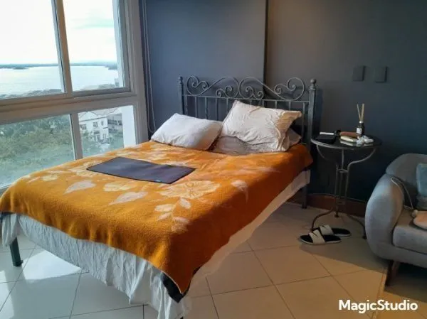 Imagem Loft com 1 quarto e 43m² à venda em Centro Histórico, Porto Alegre.