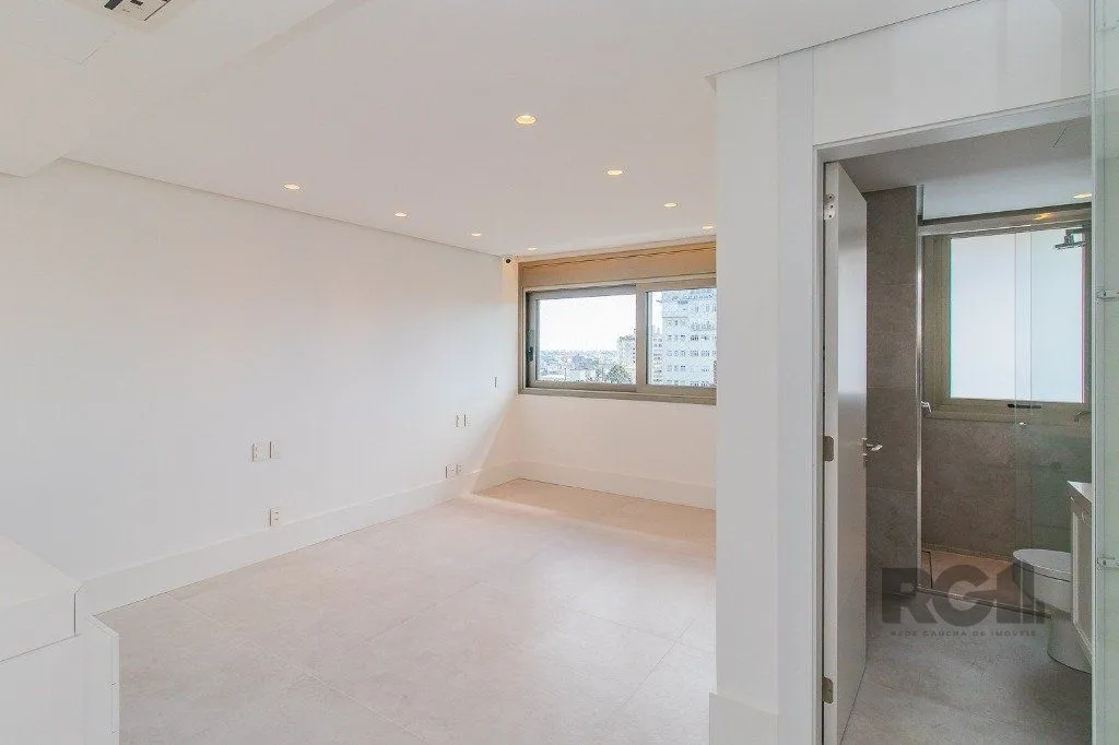 Imagem apartamento - 4 dormitórios - 4 vagas - 388,44 m² - Moinhos de Vento