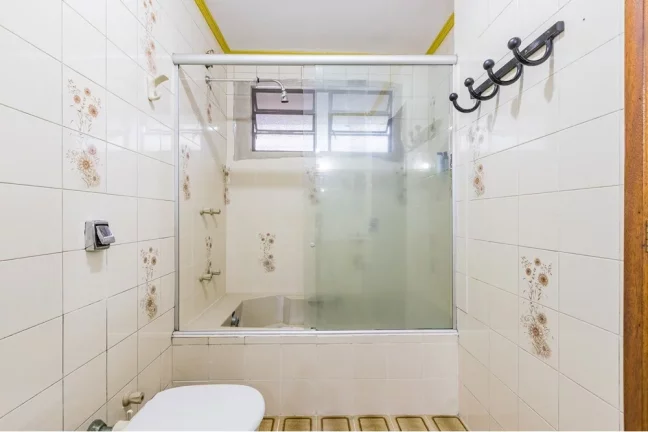 Imagem Casa para venda no bairro Vila Ipiranga em Porto Alegre