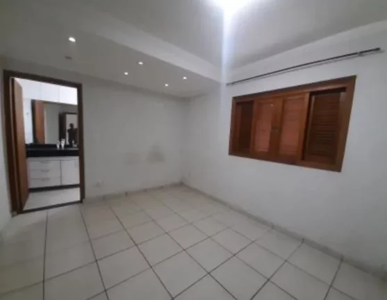 Imagem Sobrado com 4 dormitórios à venda, 283 m² por R$ 759.000,00 - Vila Amorim - Suzano/SP