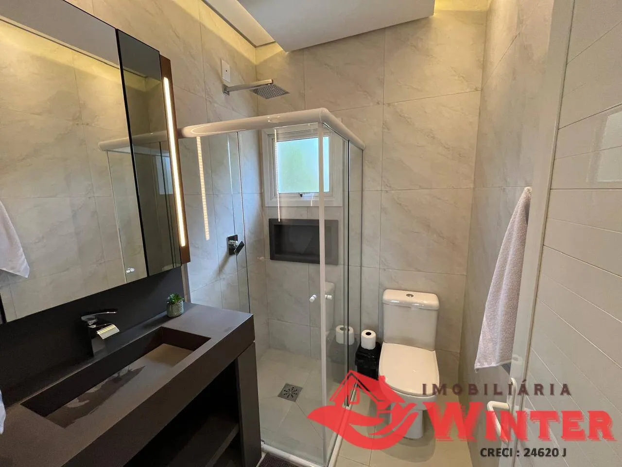 Imagem Ampla casa de 224m² em terreno de 957m² em Picada Cará, Feliz.