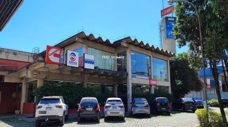 Imagem Oportunidade única: Galpão comercial à venda em Taboão da Serra-SP, Jardim Monte Alegre, com 100 vagas de garagem e 3.508,00 m² de área.