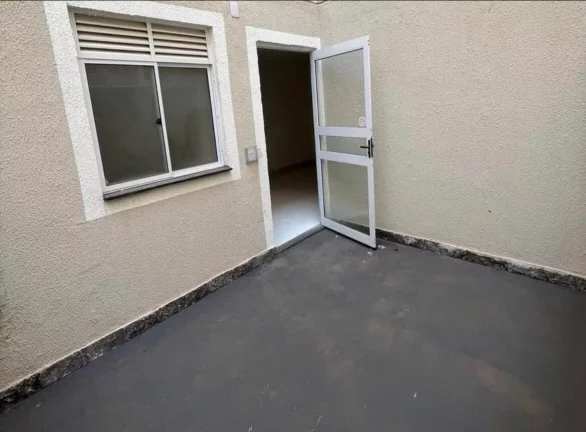 Imagem APARTAMENTO - TÉRREO COM 2 ÁREAS PRIVATIVAS