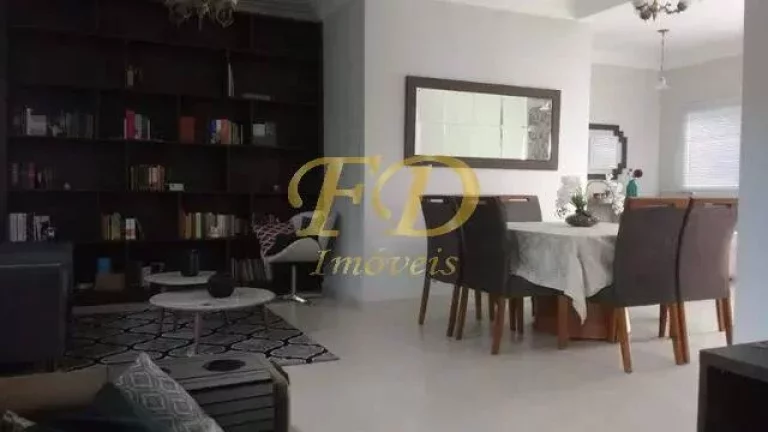 Imagem Casa em Condomínio Fechado Bragança Paulista / Villa Real