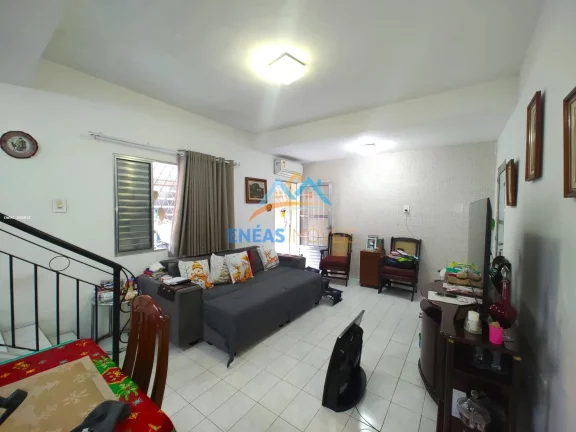 Imagem Casa para Venda em Recife, Prado, 5 dormitórios, 3 banheiros, 1 vaga