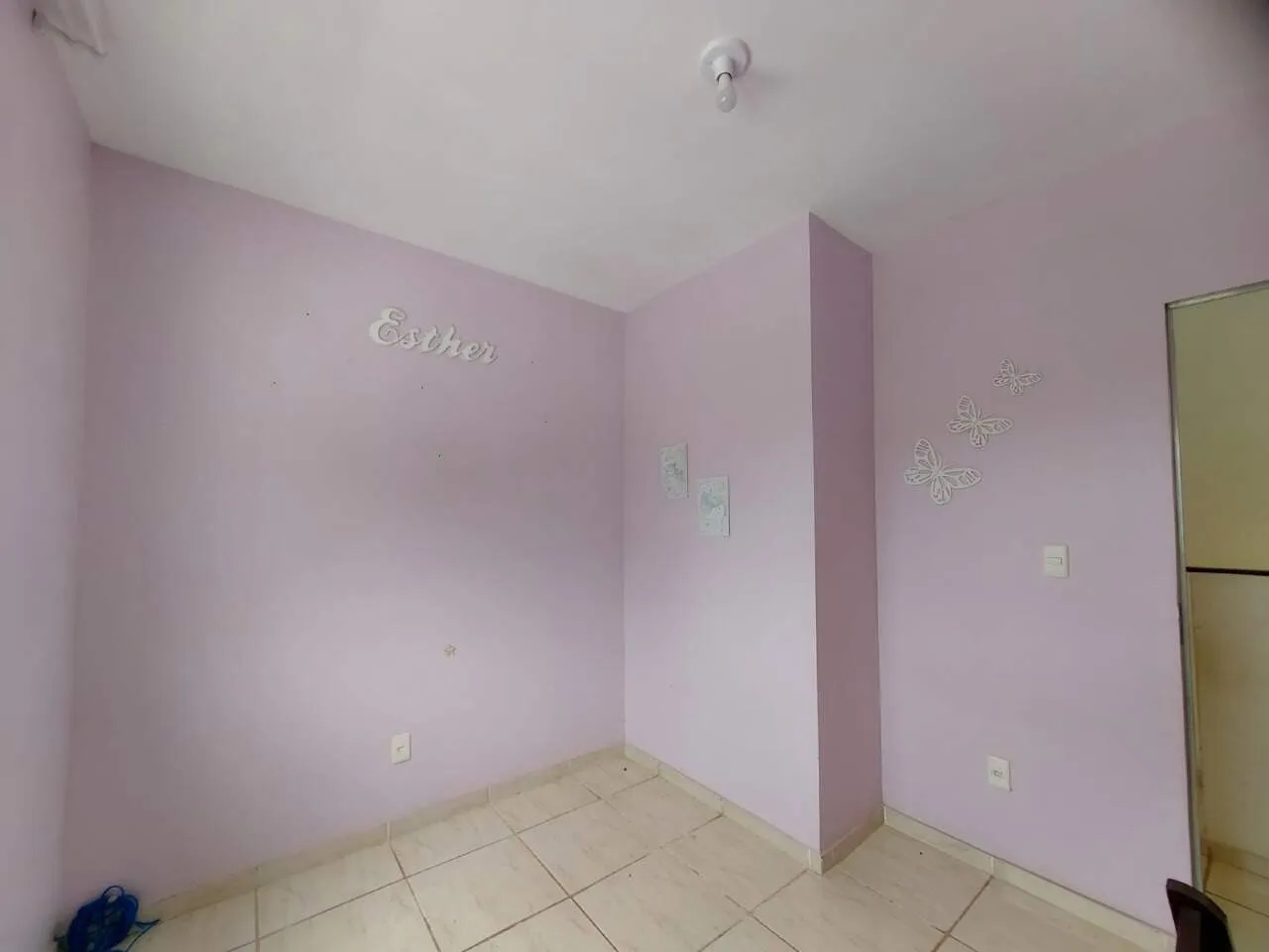 Imagem CASA AMPLA+3 VAGAS+2BANHEIROS+ARMARIO EMBUTIDO NO QUARTO