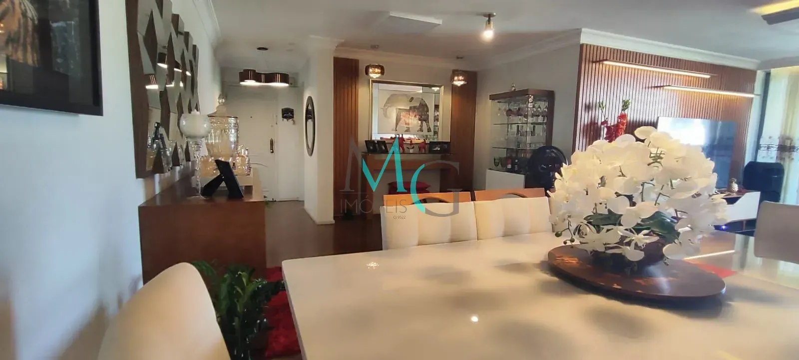 Imagem Apartamento à venda de 3 quartos e 2 banheiros, com 200m², na Estrada da Caroba - Campo Grande, Rio de Janeiro, RJ