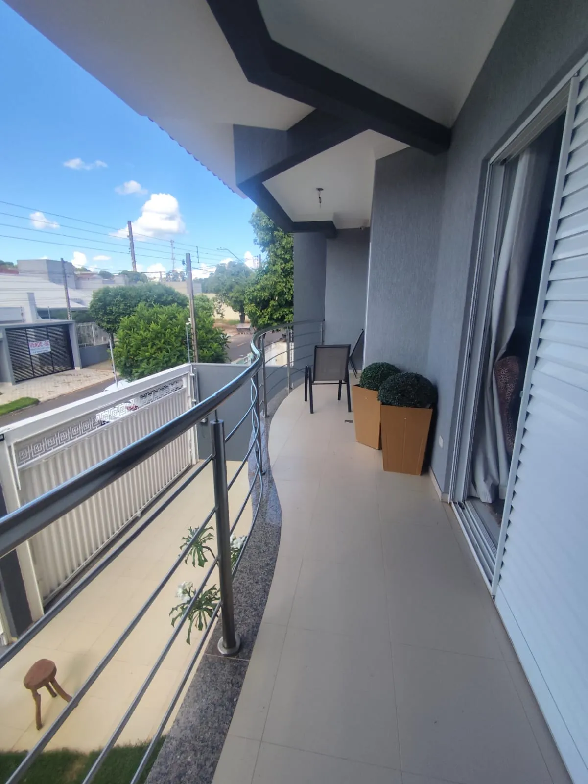 Imagem Sobrado 270m Umuarama-PR 412