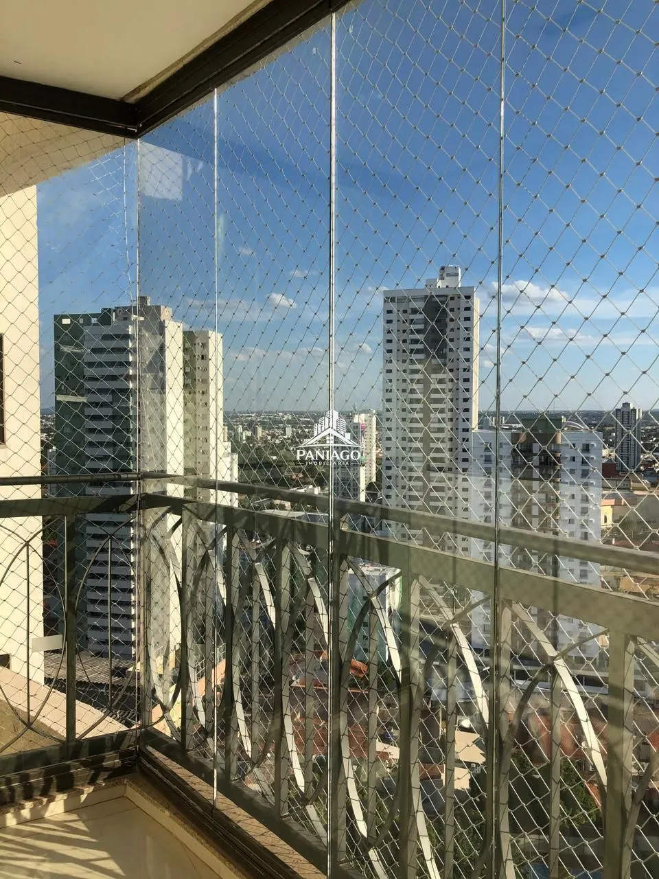 Imagem Apartamento Porteira Fechada com 3 Suítes à Venda no Edifício Maison Nicole | Cu