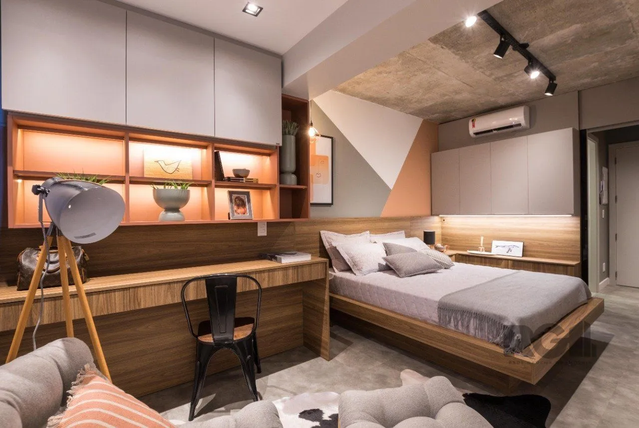 Imagem Apartamento Duplex no Bairro Menino Deus - Cobertura 1D