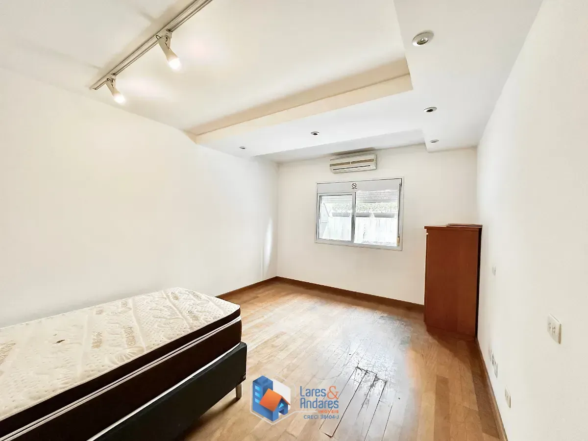 Imagem Casa para venda em Jardim Vila Mariana com 3 quartos, sendo 1 suíte, 255m²