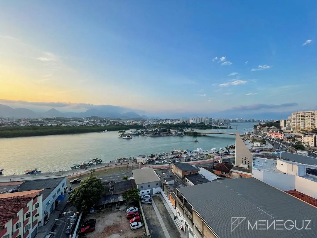Imagem Apartamento 2 quartos, a venda, no centro de Guarapari, com vista para o canal