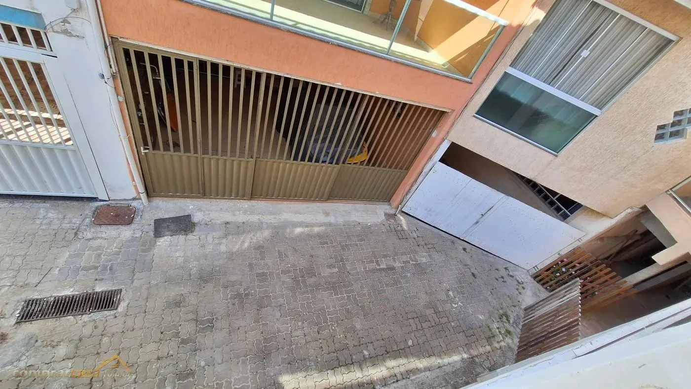 Imagem Casa em Condomínio para Locação em Cabo Frio / RJ no bairro Peró