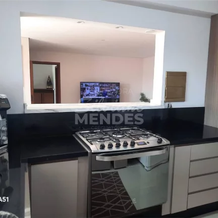 Imagem Lindo Apartamento com 108 m² no Edifício Athenas