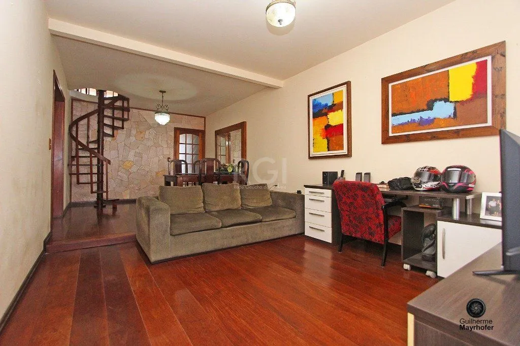 Imagem Casa para Venda - 180m², 3 dormitórios, sendo 1 suites, 3 vagas - Parque dos Maias