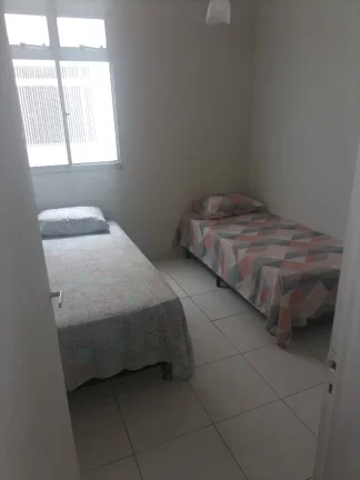 Imagem Apartamento de frente composto de 2 quartos banheiro social uma vaga de garagem na Praia do Morro