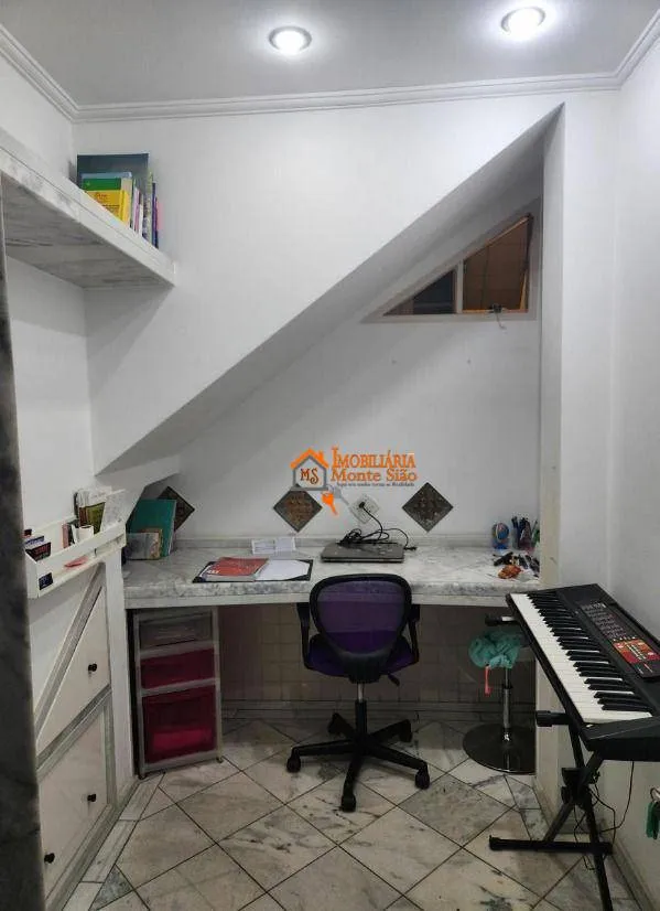 Imagem Sobrado com 3 dormitórios à venda, 300 m² por R$ 1.696.000 - Jardim Vila Galvão - Guarulhos/SP