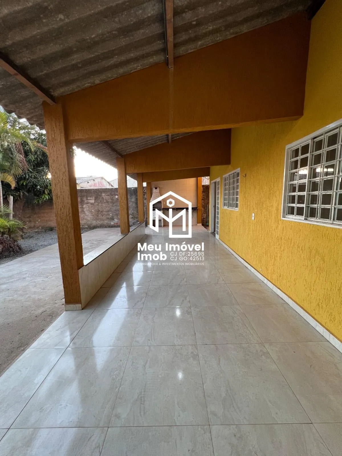 Imagem Casa + Apartamento 5 Quartos 1 Suíte 9 Vagas Luziânia/GO