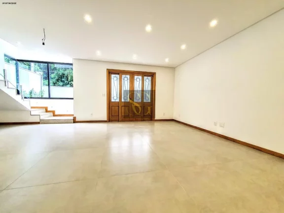 Imagem Casa para Venda em Teresópolis, Carlos Guinle, 3 dormitórios, 1 suíte, 3 banheiros, 2 vagas
