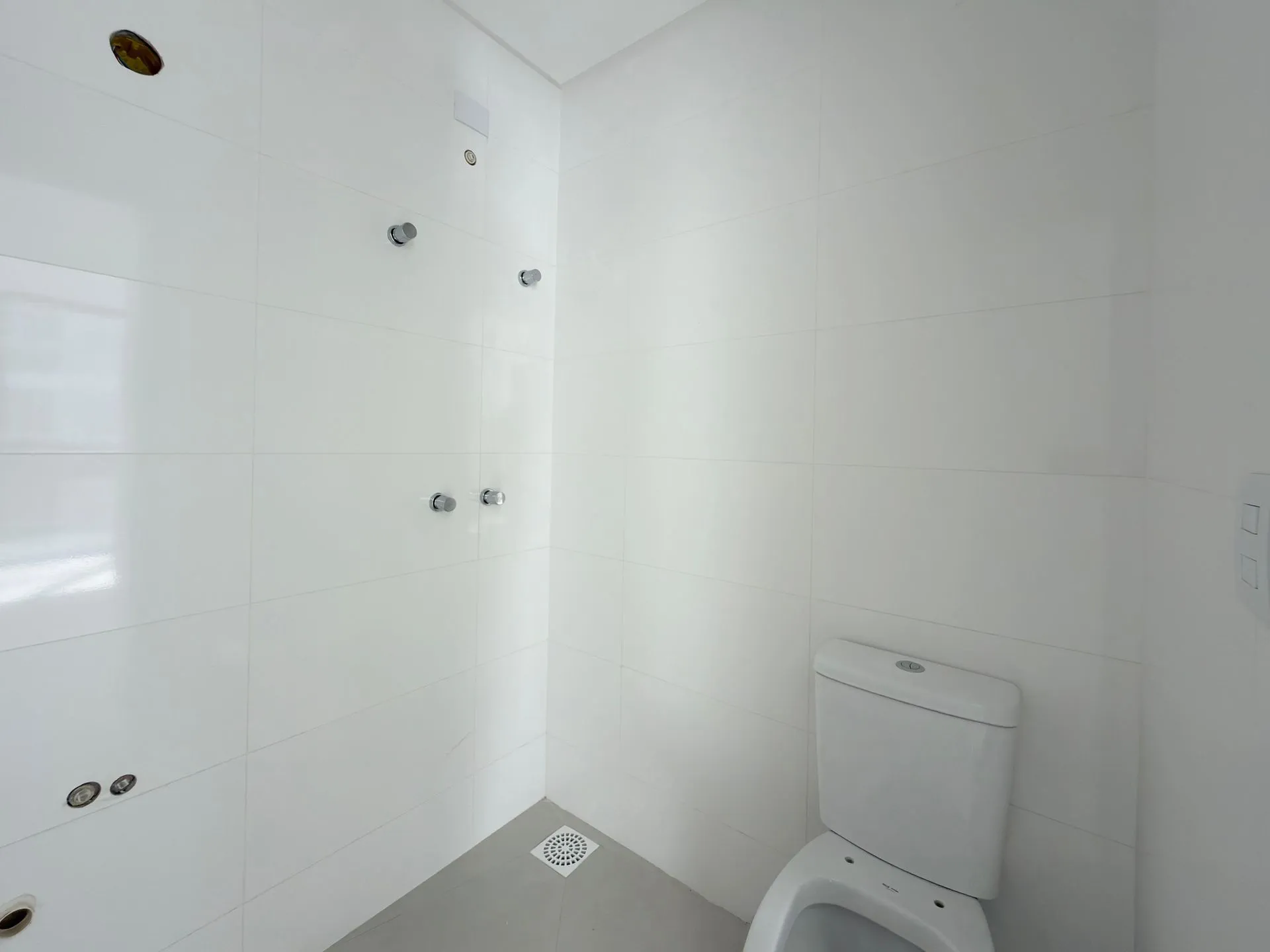 Imagem Apartamento à venda em Capão da Canoa, Zona Nova, com 1 quarto, 52,2m2