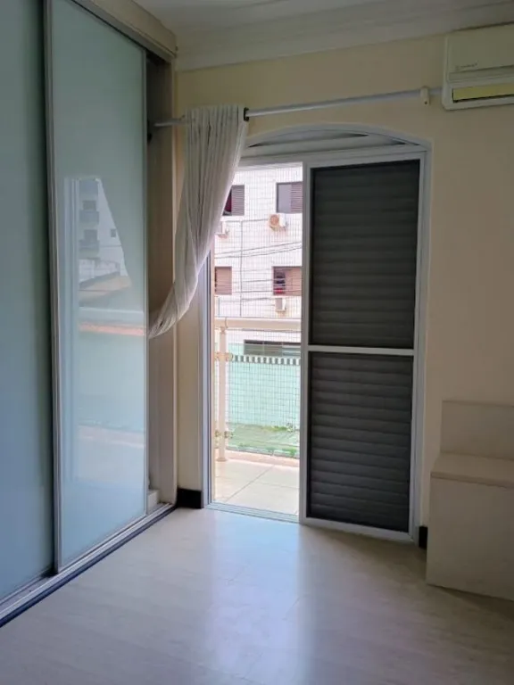 Imagem CASA COM 300,00 m² - OCIAN - PRAIA GRANDE SP