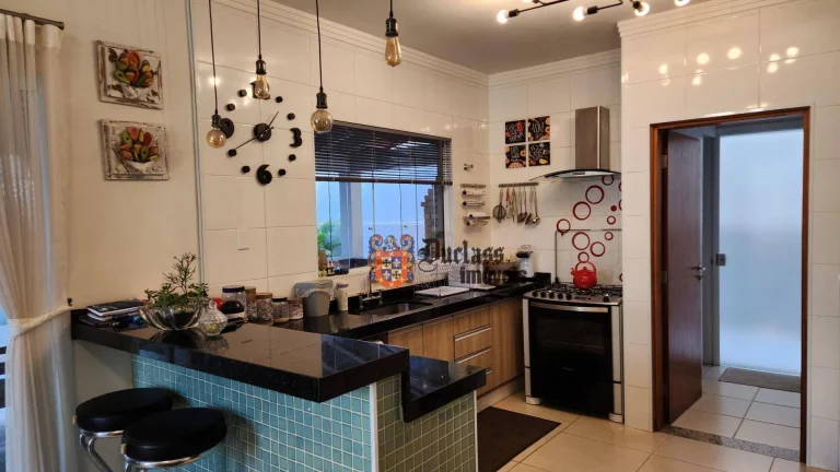 Imagem Casa com 3 dormitórios à venda, 257 m² por R$ 1.390.000,00 - Condomínio Itatiba Country Club - Itatiba/SP