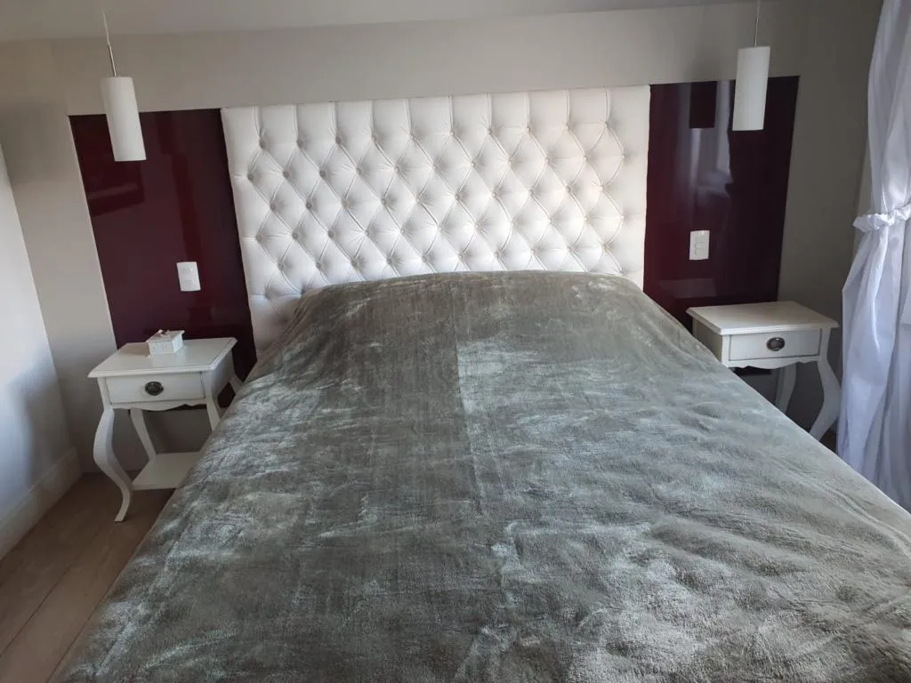 Imagem Apartamento 4 Dormitórios - Bairro Centro