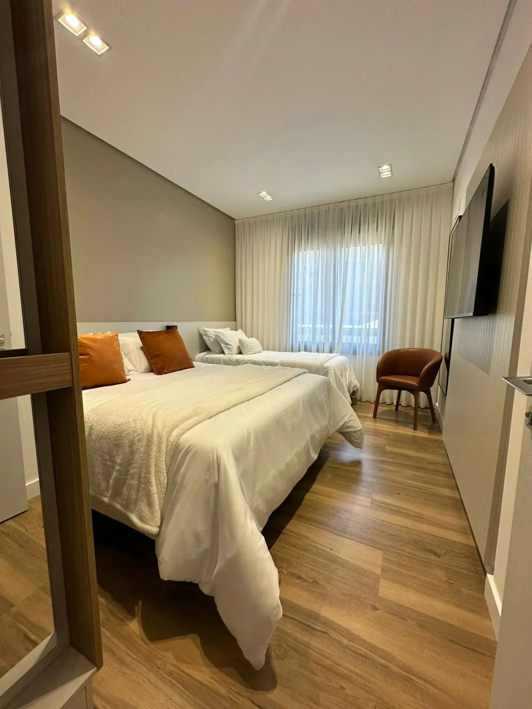 Imagem Apartamento à venda em Gramado, Centro, com 1 quarto, 56.42m2