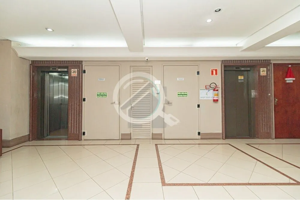 Imagem Descubra a exclusividade deste incrível apartamento de cobertura disponível para venda, localizado...