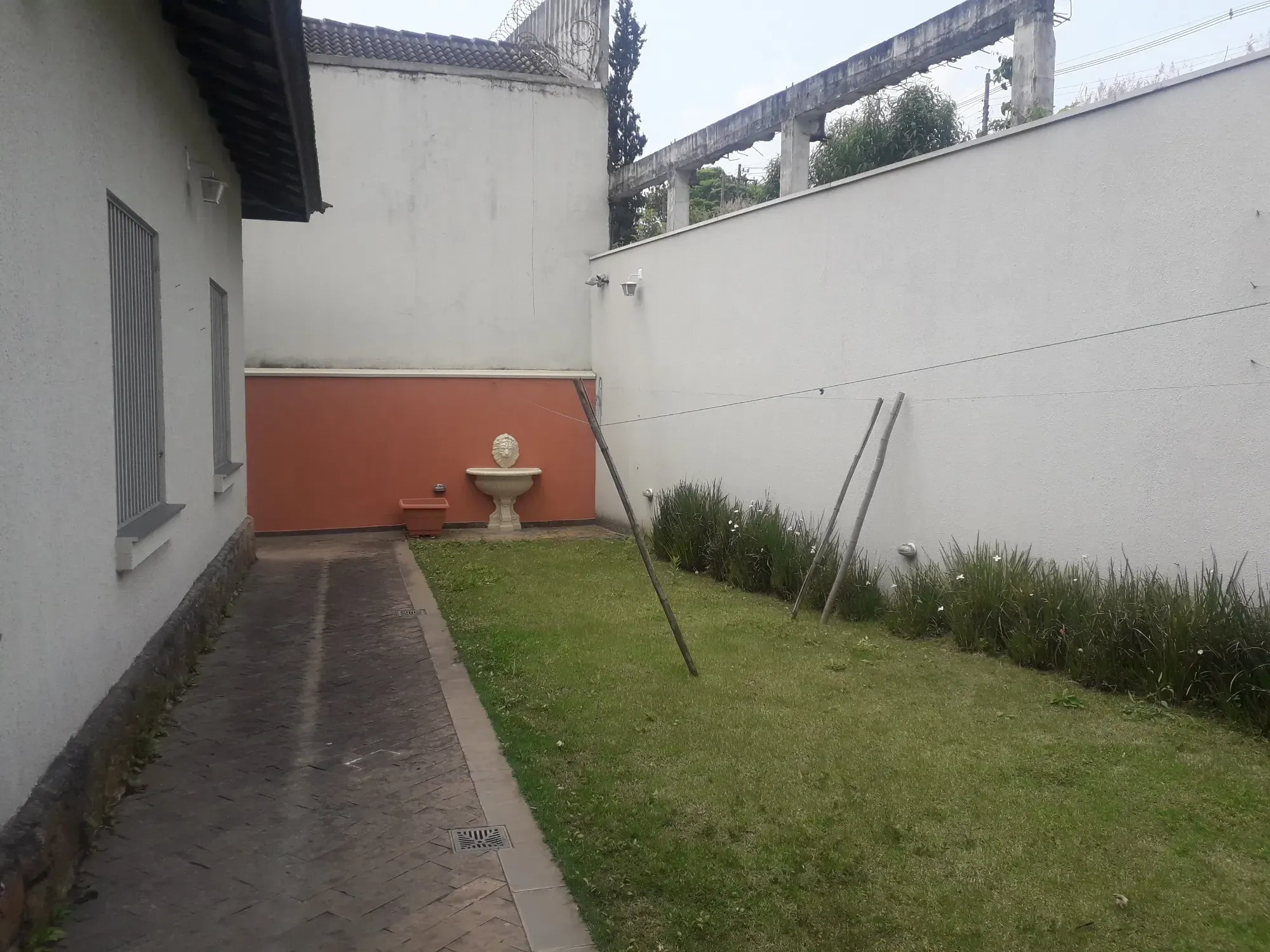 Imagem Casa com 3 Quartos à Venda, 400 m² em Lapa - São Paulo