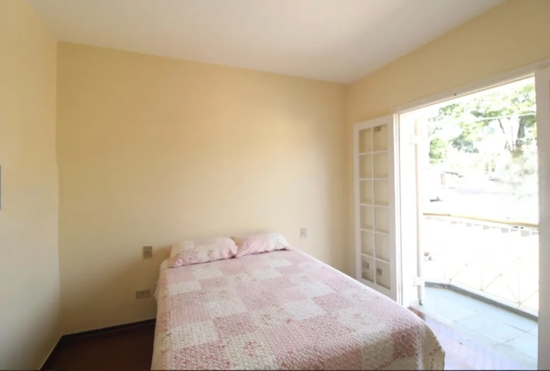 Imagem VENDO LINDO SOBRADO COM 03 DORMITÓRIOS NO BAIRRO JARDIM PRUDÊNCIA!